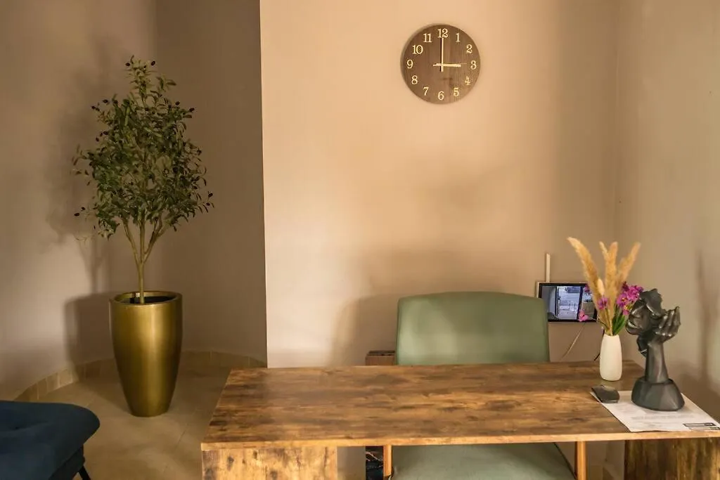 1 Bedroom In Downtown Walking Distance From Bars Tulum Apartment
