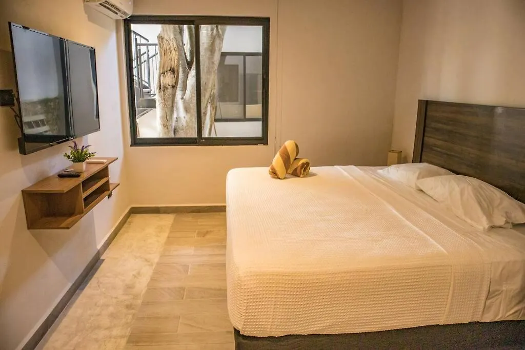 1 Bedroom In Downtown Walking Distance From Bars Tulum